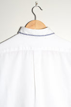 Load image into Gallery viewer, Chemise vintage blanche et son col brodé