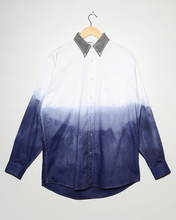 Load image into Gallery viewer, Chemise teinte et brodée