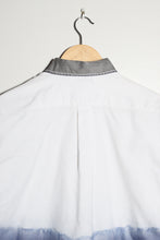 Charger l'image dans la galerie, Chemise teinte et brodée