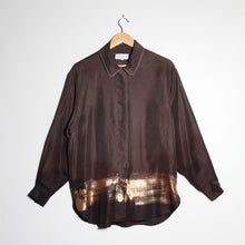 Load image into Gallery viewer, Chemise en soie maron vintage