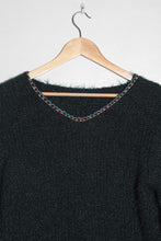 Load image into Gallery viewer, Pull vintage vert sapin customisé