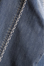 Load image into Gallery viewer, Veste en Jean's Sashiko