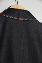 Load image into Gallery viewer, Veste en jean's argentée customisée