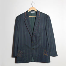 Charger l'image dans la galerie, Veste en laine vintage oversize cutomisée