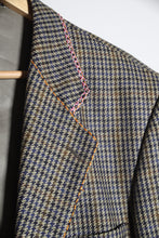 Load image into Gallery viewer, Veste vintage en laine Pierre Cardin customisée