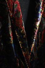 Load image into Gallery viewer, Veste en velours customisée