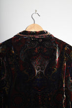 Load image into Gallery viewer, Veste en velours customisée