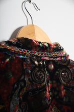 Load image into Gallery viewer, Veste en velours customisée