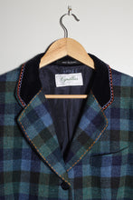 Load image into Gallery viewer, Veste vintage en laine customisée