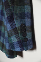Load image into Gallery viewer, Veste vintage en laine customisée