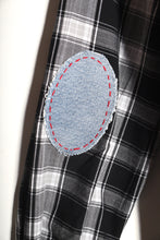 Load image into Gallery viewer, Chemise avec coudières en jeans