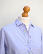 Charger l'image dans la galerie, Chemise vintage lavande brodée