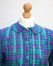 画像をギャラリービューアに読み込む, Chemise vintage à carreaux et broderies — Années 80