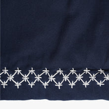 Load image into Gallery viewer, Chemise crop upcyclée Sashiko