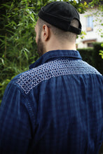 Charger l'image dans la galerie, Chemise Unisex Sashiko