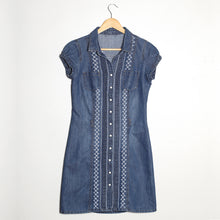 Load image into Gallery viewer, Robe en jean's Sashiko