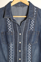 Load image into Gallery viewer, Robe en jean's Sashiko