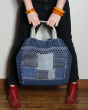 Charger l'image dans la galerie, Sac en jeans Sashiko