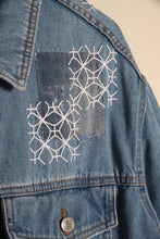 Load image into Gallery viewer, Veste en jeans patchwork et Sashiko