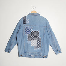 Load image into Gallery viewer, Veste en jeans patchwork et Sashiko