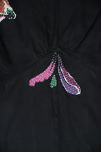 Charger l'image dans la galerie, Top en lin noir Arty