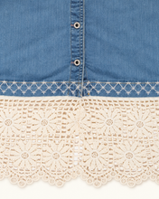 Charger l'image dans la galerie, Robe en jeans et dentelle