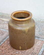 Cargar imagen en el visor de la galería, Vase vintage en céramique émaillée – brun &amp; ocre