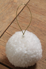 Charger l'image dans la galerie, Boule de noël Zéro déchet #2