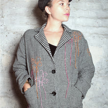 Load image into Gallery viewer, Manteau upcyclé Flower Power