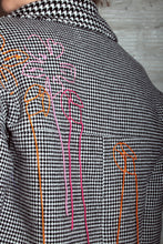 Load image into Gallery viewer, Manteau upcyclé Flower Power