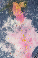 Load image into Gallery viewer, Jupe en jean's recyclée Arty #2 T 38