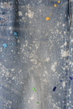 Load image into Gallery viewer, Jean's Levis recyclé et taches brodées