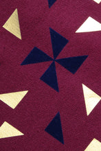 Load image into Gallery viewer, Sweat bordeaux avec graphisme or et bleu