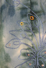 Load image into Gallery viewer, Chemisette upcyclée Twinkle Vibe