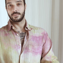 Load image into Gallery viewer, Chemise Tye and dye recyclée