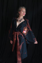 Load image into Gallery viewer, Kimono Flower Power