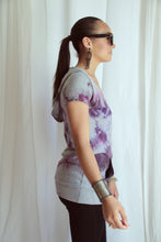 Load image into Gallery viewer, Sweat sans manche à capuche Flower Power