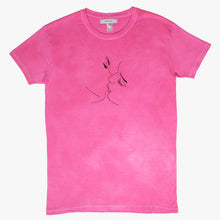 Load image into Gallery viewer, T-shirt rose love me tender love me true