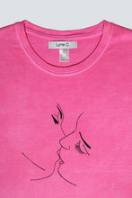 Load image into Gallery viewer, T-shirt rose love me tender love me true