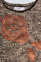 Load image into Gallery viewer, Pull sans manche recyclé Flower Power