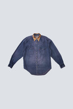 Load image into Gallery viewer, Chemise en jeans Levi's upcyclée Twinkle Vibe / Taille M